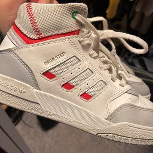 Kids high top sneakers